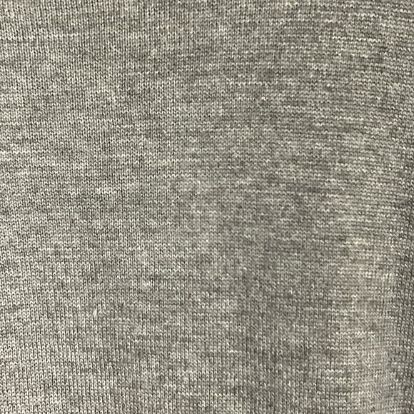 Magaschoni Heather Grey Crewneck Super Soft Drop Sleeve Pullover Sweater sz Med - Picture 8 of 9